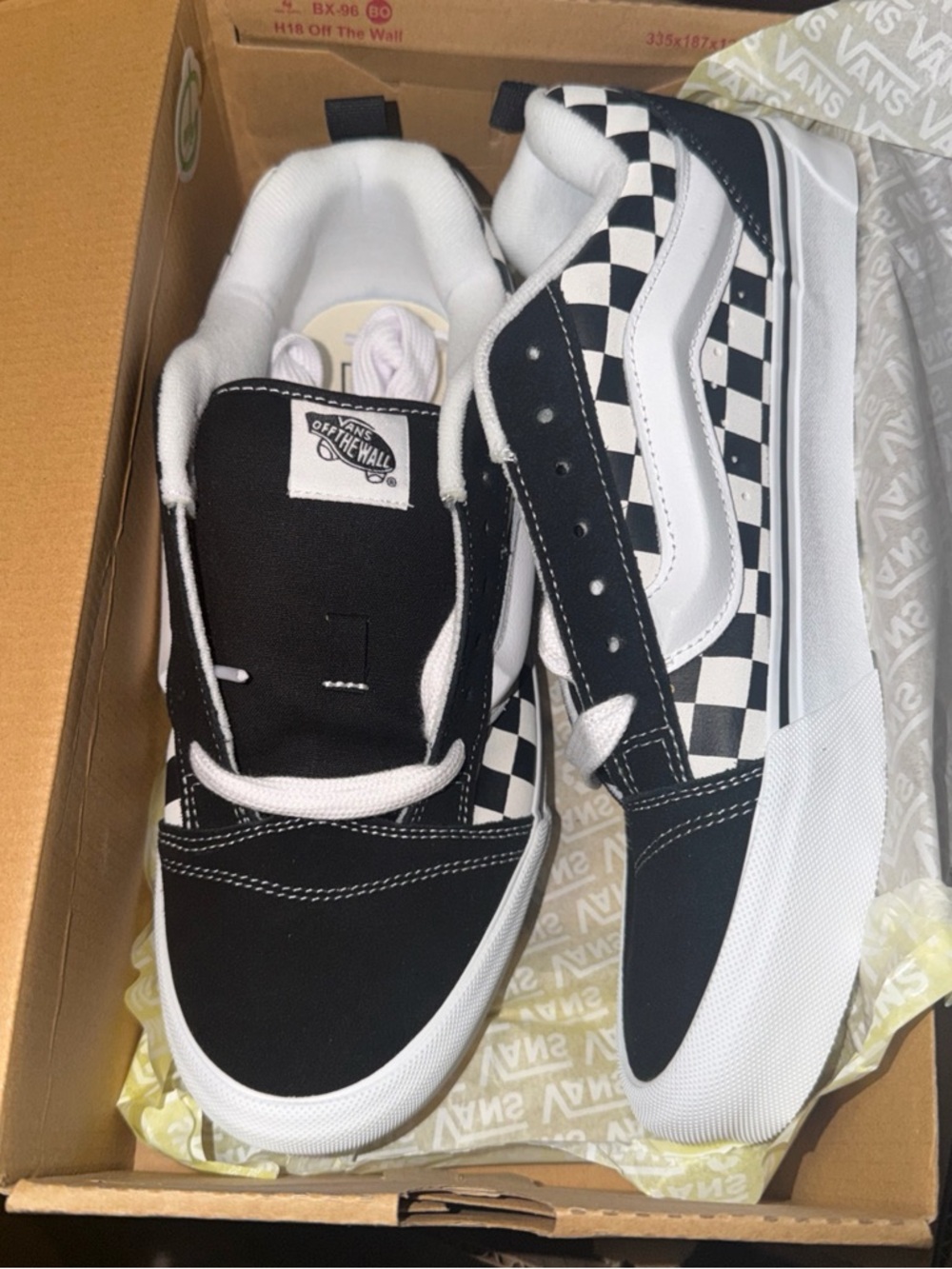 VANS Knu Skool Checkerboard Men’s Size 10 Black True White Shoes VN000D22BPB - Picture 2 of 5